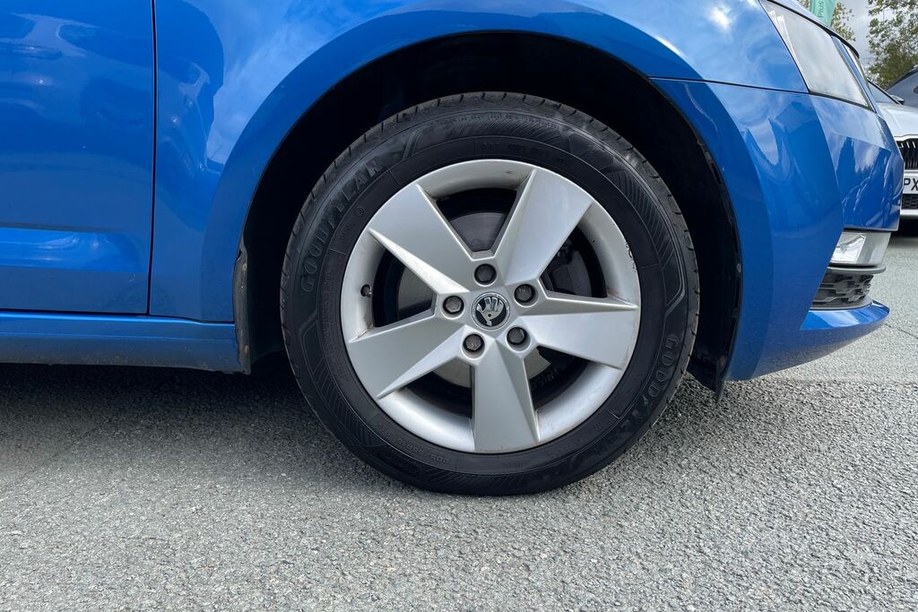Skoda Octavia 1.0 Tsi Se Dsg Blue #5