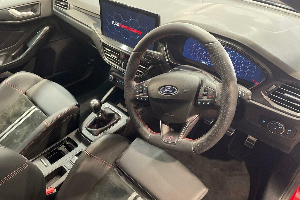 Ford Focus 2.3 Ecoboost St DX74KUJ Red #6