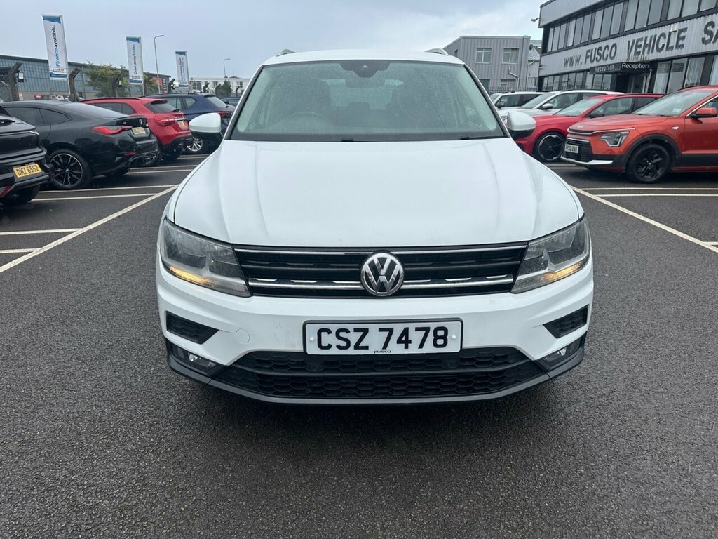 Volkswagen Tiguan 2L Se Navigation White #2