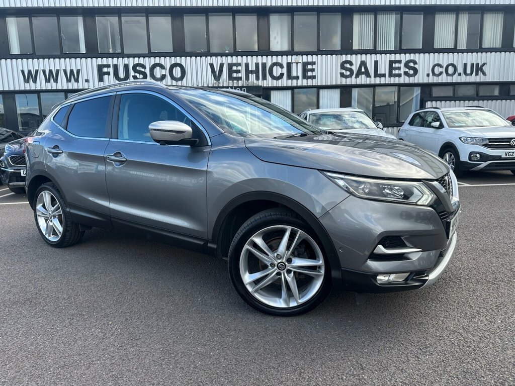 Nissan Qashqai 1.3L N-motion Grey