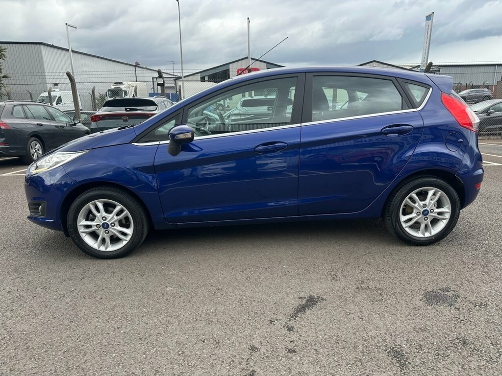 Ford Fiesta 1L Zetec Blue #4