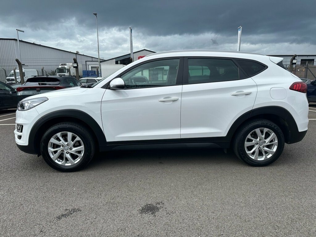 Hyundai Tucson 1.6L Se Nav White #4