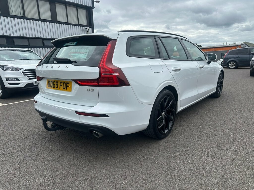 Volvo V60 2.0 D4 R-design Plus 188 Bhp White #7