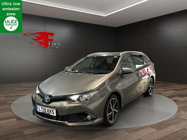 Toyota Auris 1.8 Vvt-h Design Touring Sports Hybrid Brown