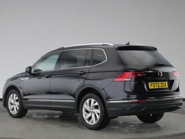 Volkswagen Tiguan Allspace 1.5 Tsi Life Suv Dsg Euro 6 S S 150 Black #3