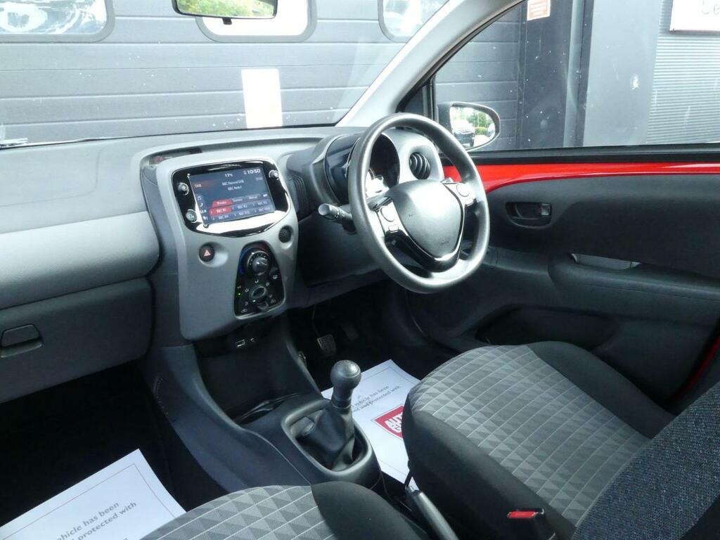 Peugeot 108 1.0 Active Euro 6 S S Red #2