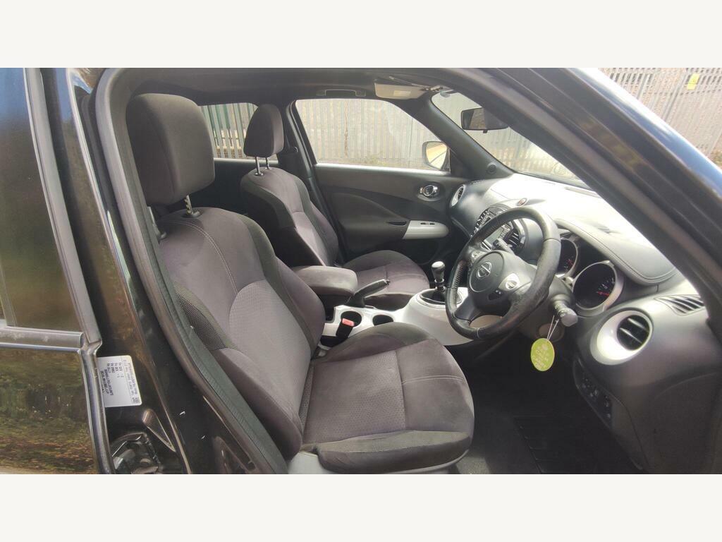 Nissan Juke Acenta White #7