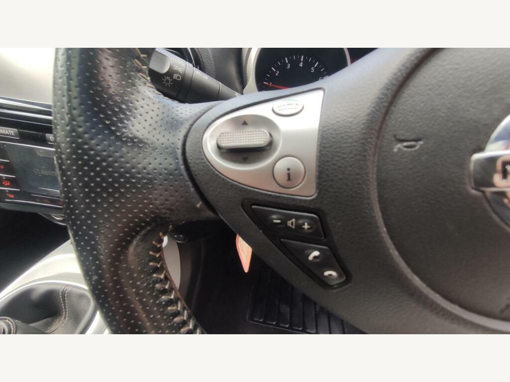 Nissan Juke Acenta White #20