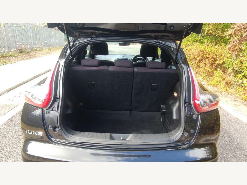 Nissan Juke Acenta White #27