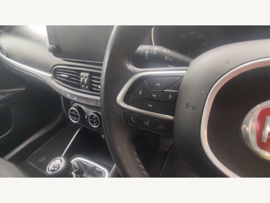 Fiat Tipo 1.4 Street White #23