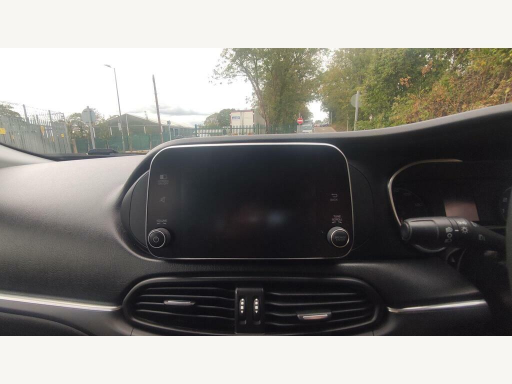 Fiat Tipo 1.4 Street White #19