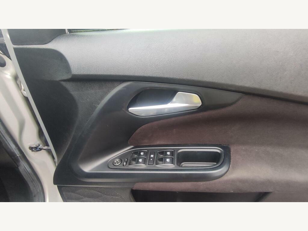 Fiat Tipo 1.4 Street White #25
