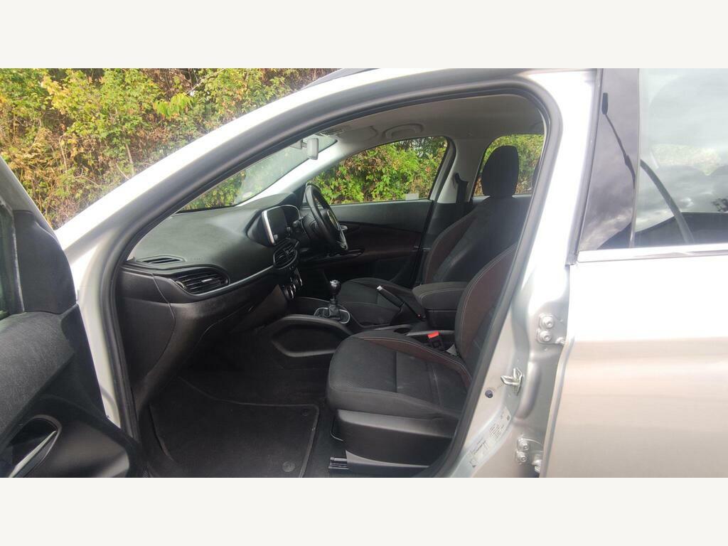 Fiat Tipo 1.4 Street White #8