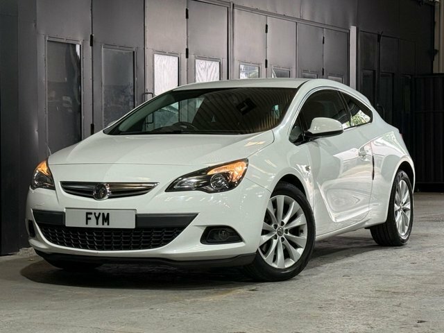 Vauxhall Astra GTC  Black #16