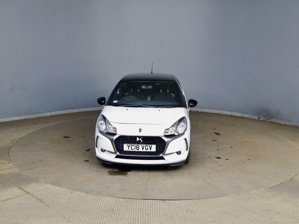 DS DS 3 Hatchback 1.2 Puretech Connected Chic Euro 6 Ss White #2