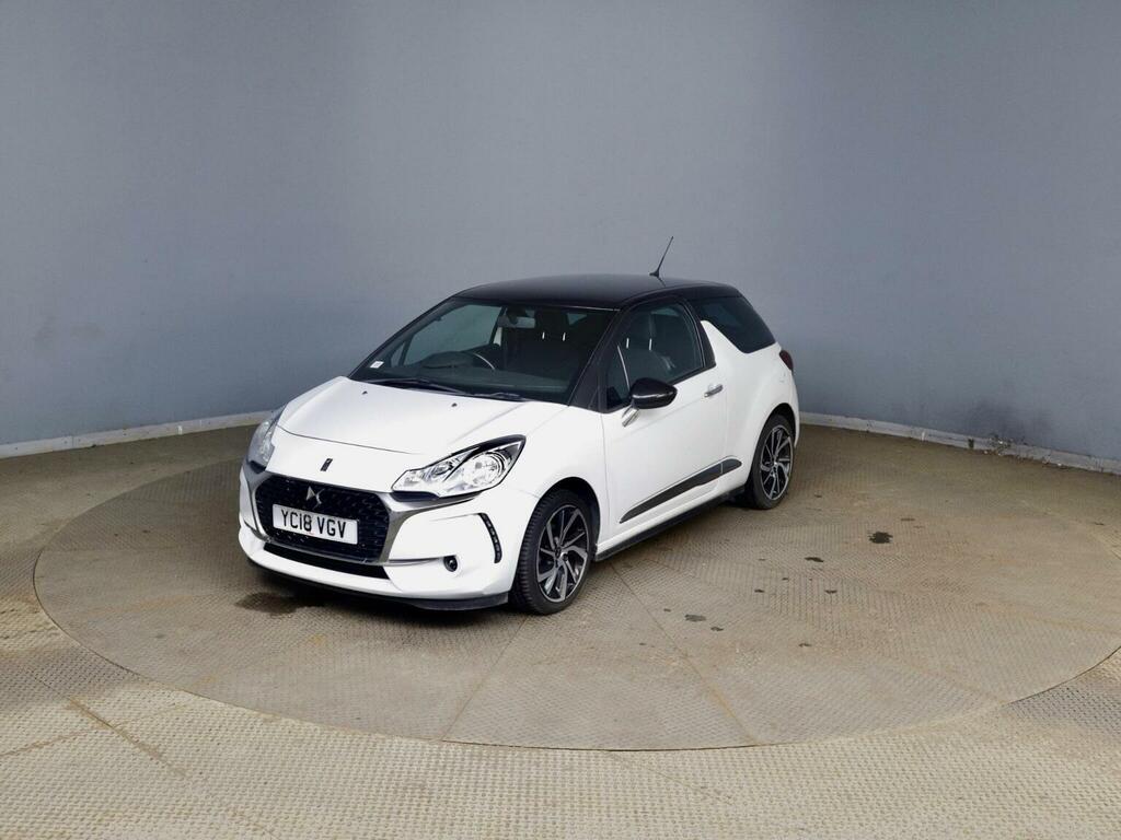 DS DS 3 Hatchback 1.2 Puretech Connected Chic Euro 6 Ss White #3