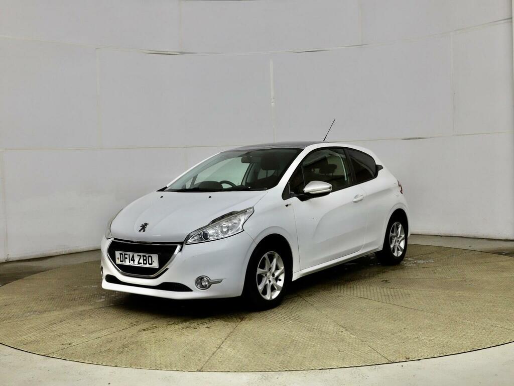 Peugeot 208 1.2 Vti Style Euro 5 White #3