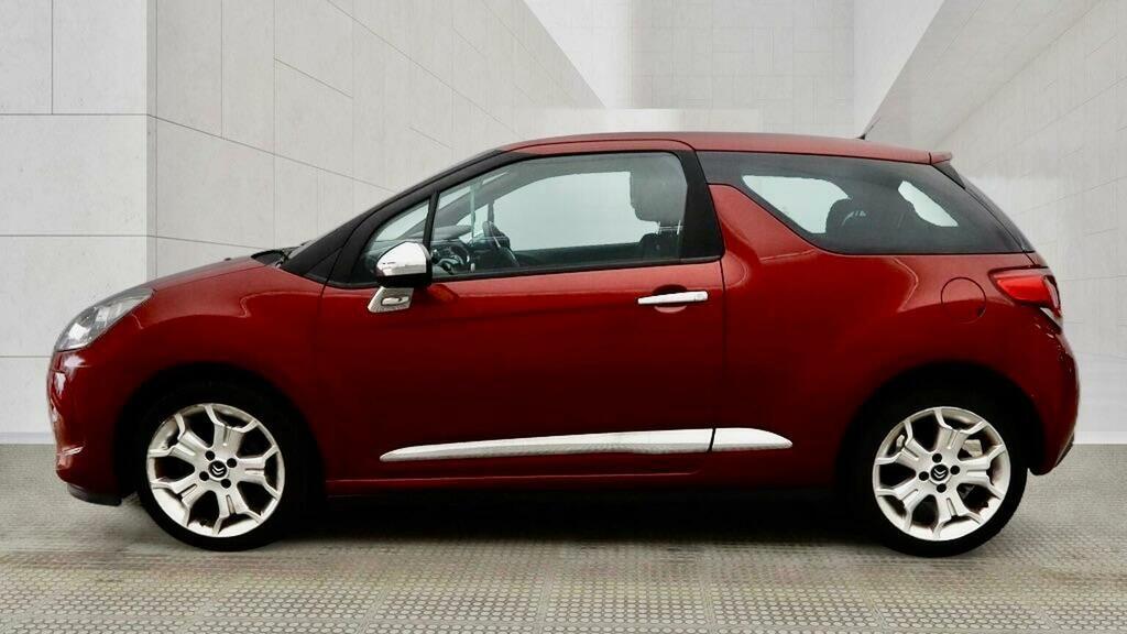 Citroen DS3 Hatchback 1.6 Vti Dstyle Euro 5 201060 Red #4