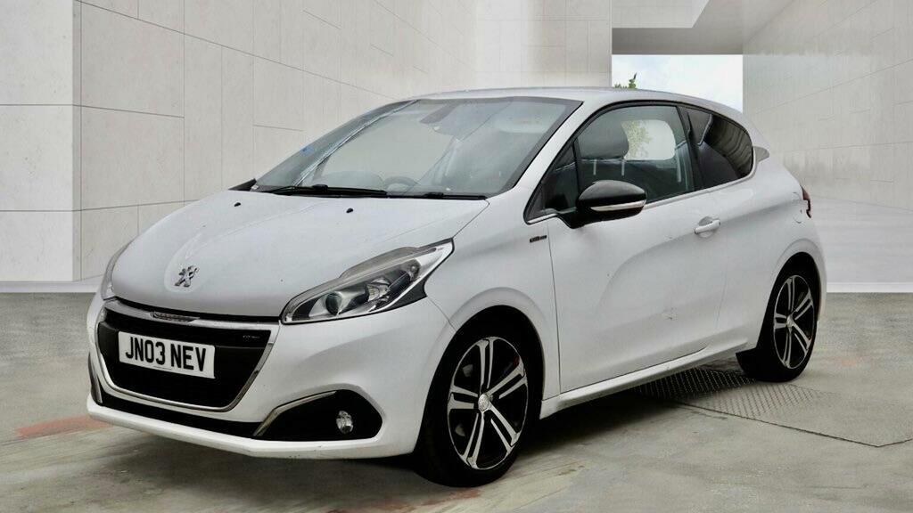 Peugeot 208 1.2 Puretech Gt Line Eat Euro 6 Ss White #3