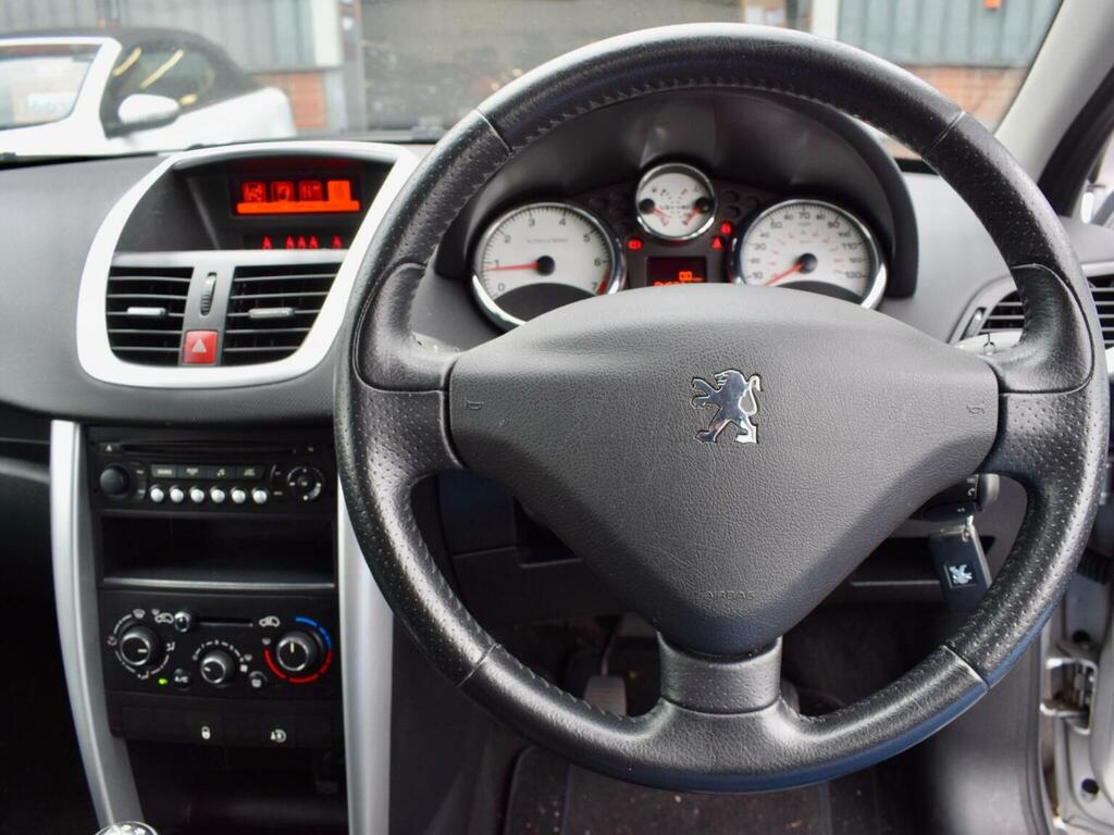 Peugeot 207 Hatchback 1.6 Vti Allure 2012 Silver #29