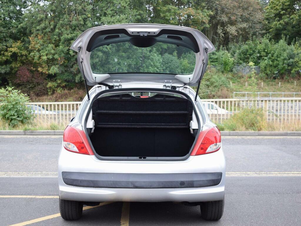 Peugeot 207 Hatchback 1.6 Vti Allure 2012 Silver #7