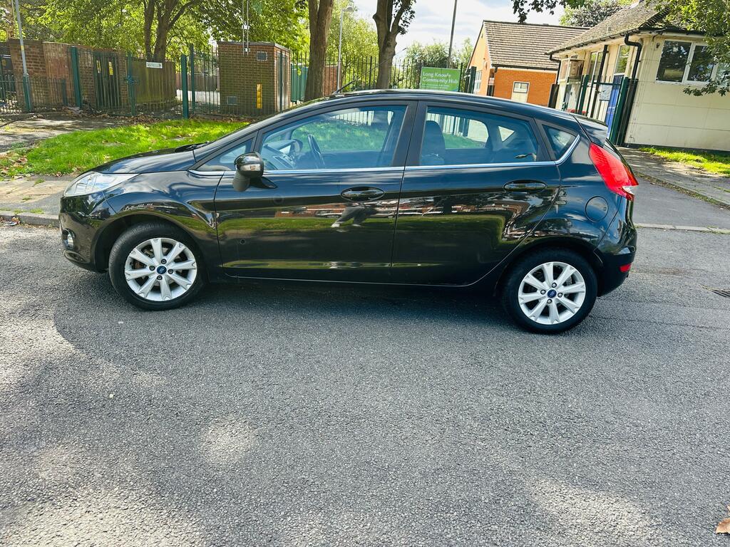 Ford Fiesta 1.4 Titanium Hatchback  #6