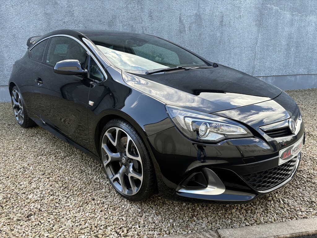 Vauxhall Astra GTC 2.0 T Vxr Black