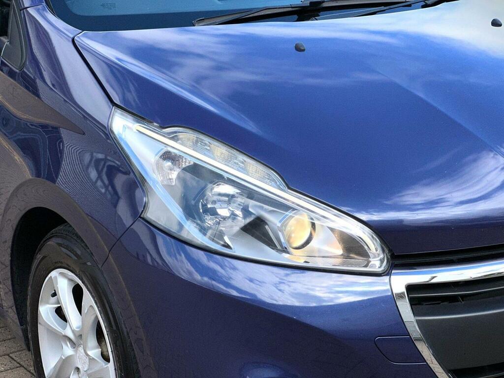 Peugeot 208 2015 65 Access Red #16