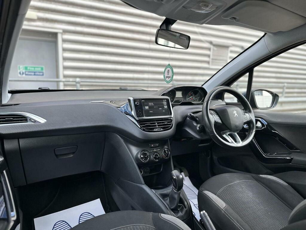 Peugeot 208 2015 65 Access Red #7