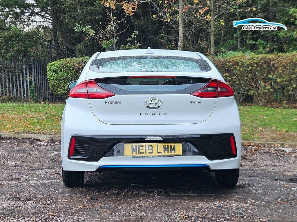 Hyundai Ioniq Hatchback 1.6 H-gdi Premium Dct Euro 6 Ss White #6