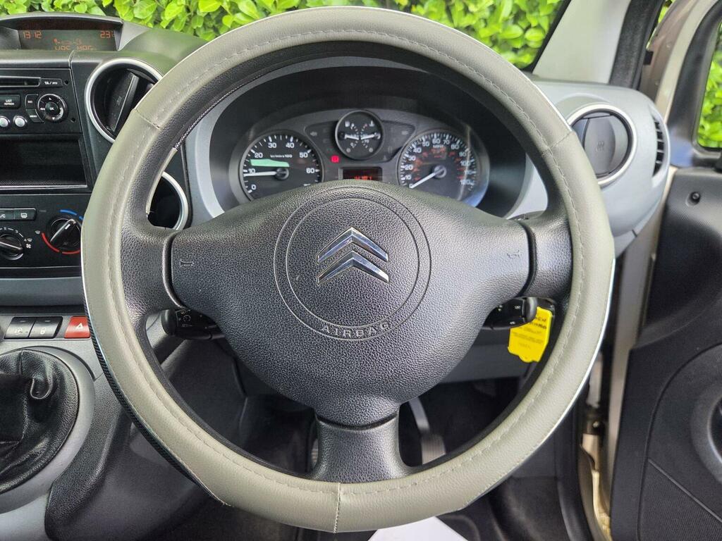 Citroen Berlingo 1.6 Multispace Plus Hdi #16