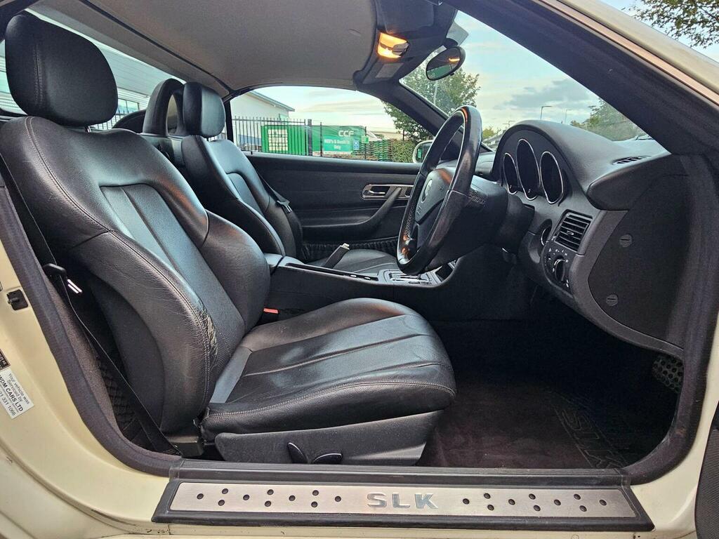 Mercedes-Benz SLK 2L Null Black #9
