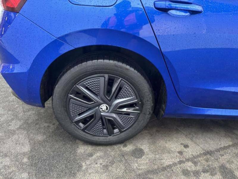 Skoda Fabia 1.0 Tsi 116 Design Edition Blue #4