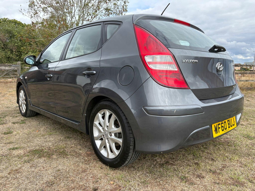 Hyundai I30 1.6 Crdi Comfort Euro 4 Grey #5