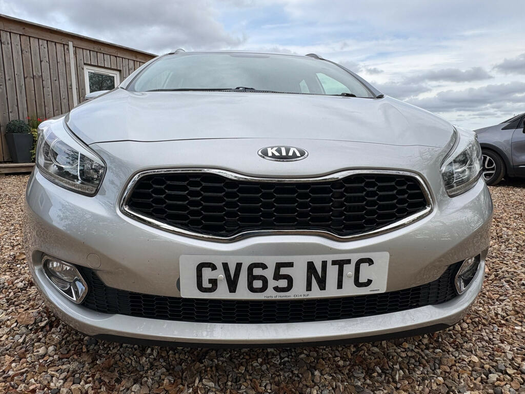 Kia Ceed 1.6 Crdi Ecodynamics 3 Sportswagon Euro 5 Ss Silver #4