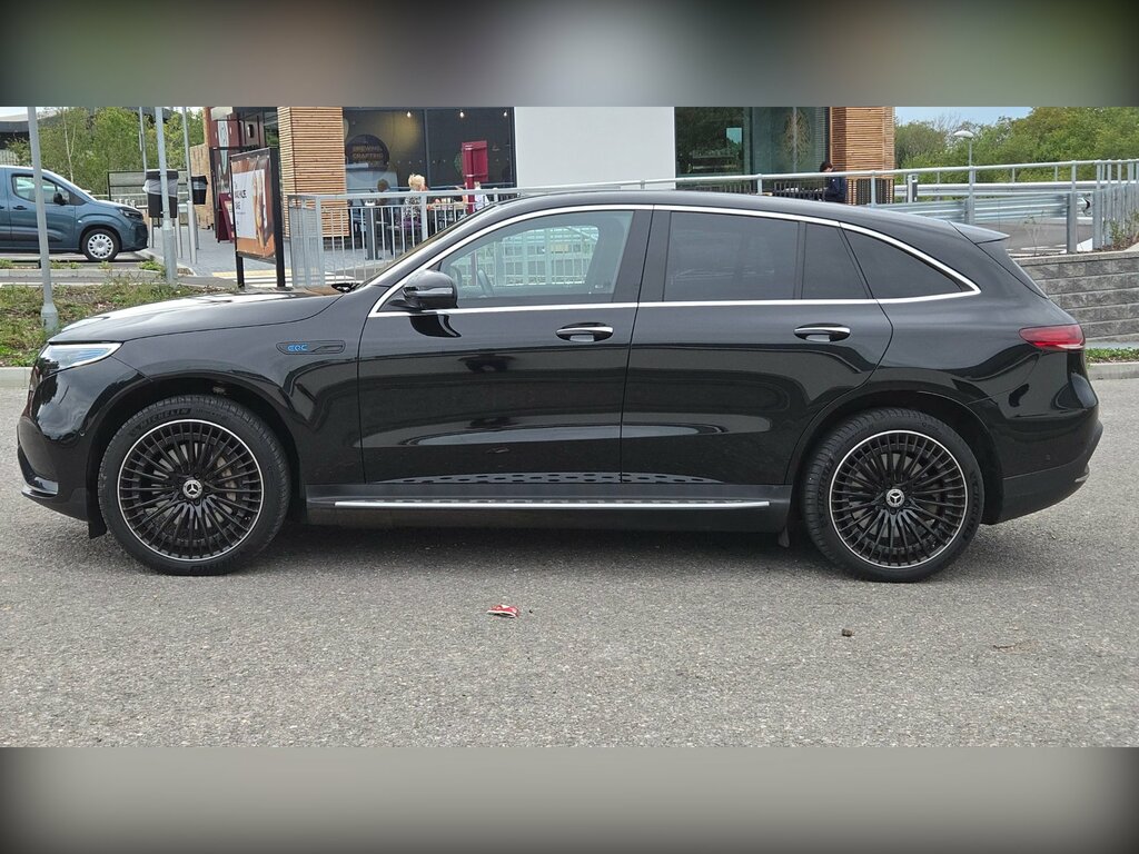 Mercedes-Benz EQC Eqc 400 80Kwh Amg Line Premium Plus 4Matic Black #5