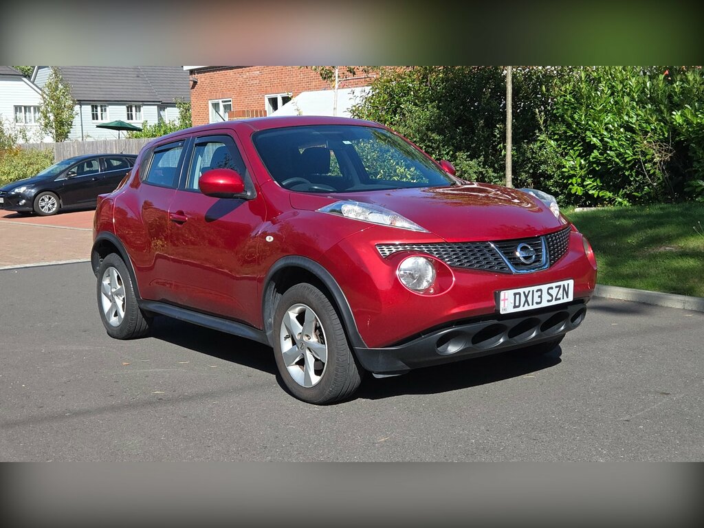 Nissan Juke 1.6 Visia Euro 5 Only 36000 Miles Red