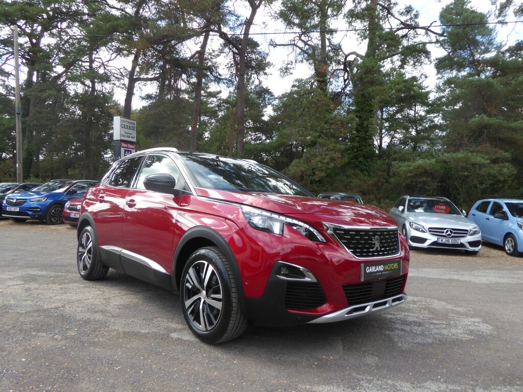 Peugeot 3008 1.5 Bluehdi Gt Line Red #4