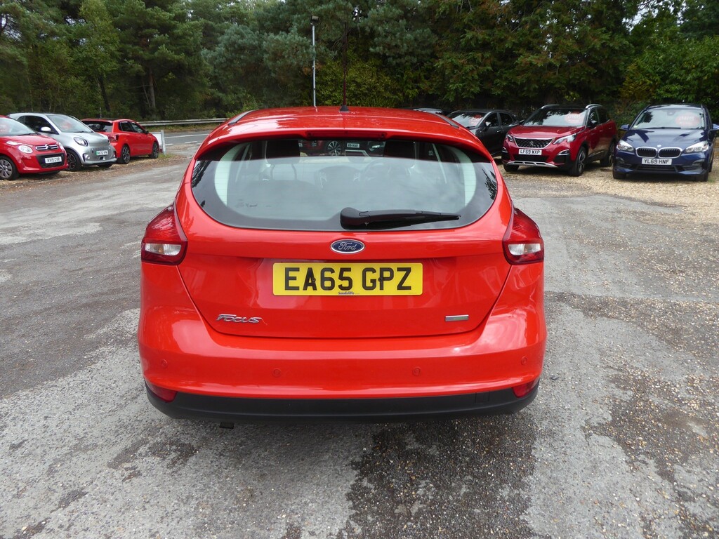 Ford Focus Hatchback 2014 - 2018 Red #6