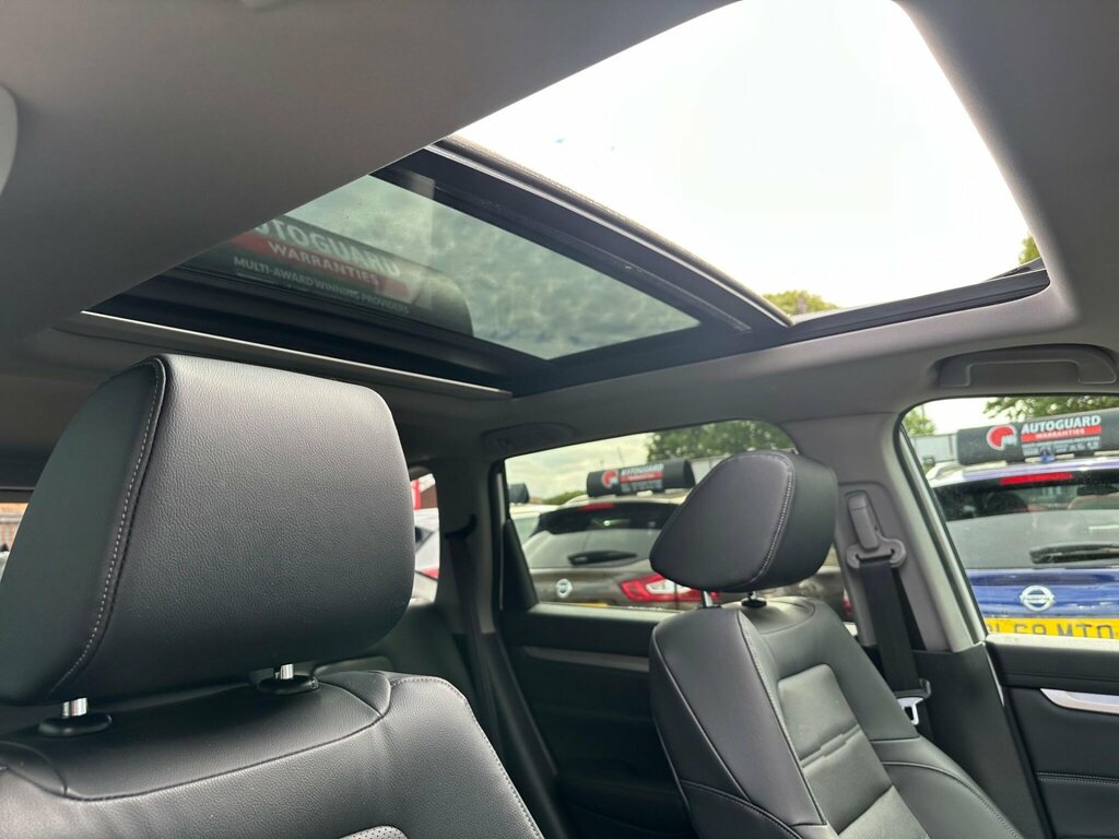 Honda Cr-V 2.0 I-mmd Hybrid Sr Red #8