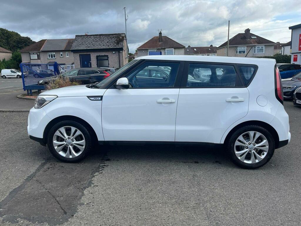 Kia Soul Hatchback Silver #9