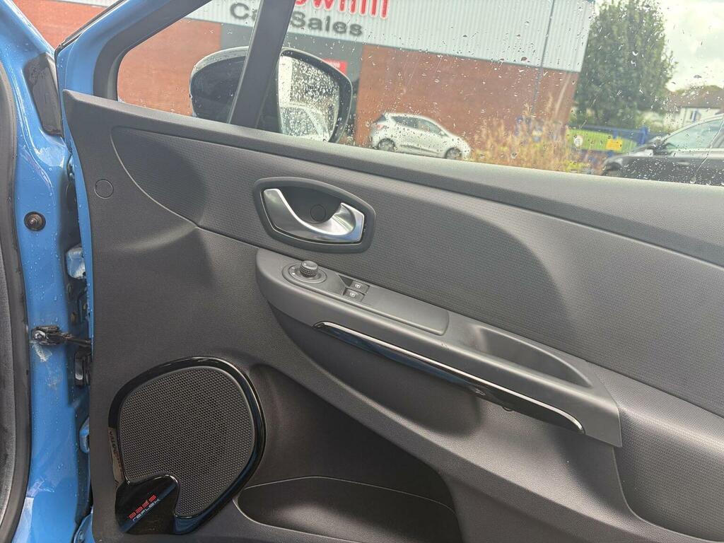 Renault Clio Clio Play 16V Silver #9