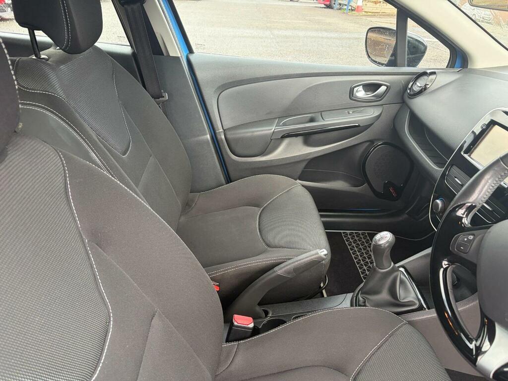 Renault Clio Clio Play 16V Silver #10