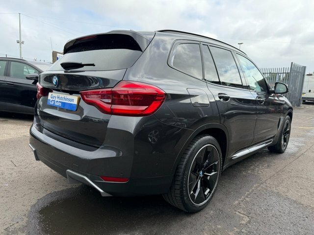 BMW iX3 80Kwh Premier Edition White #21