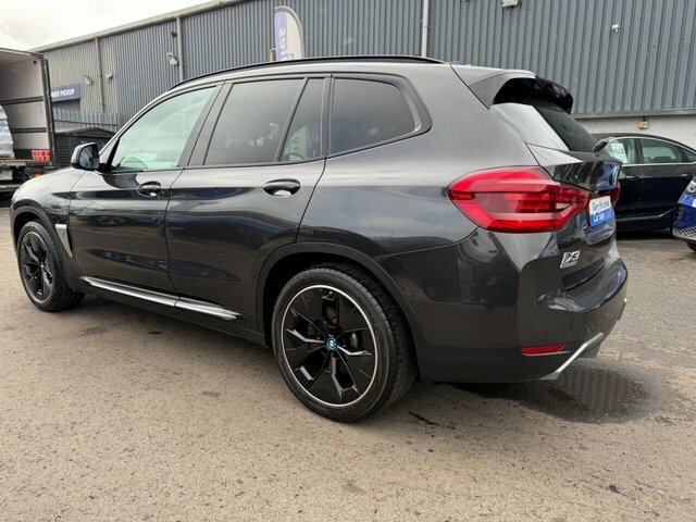 BMW iX3 80Kwh Premier Edition White #30