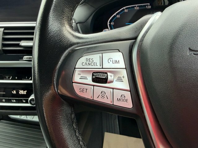 BMW iX3 80Kwh Premier Edition White #15
