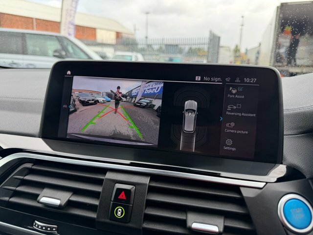 BMW iX3 80Kwh Premier Edition White #10