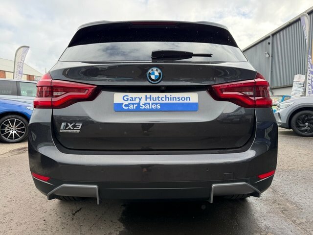 BMW iX3 80Kwh Premier Edition White #22