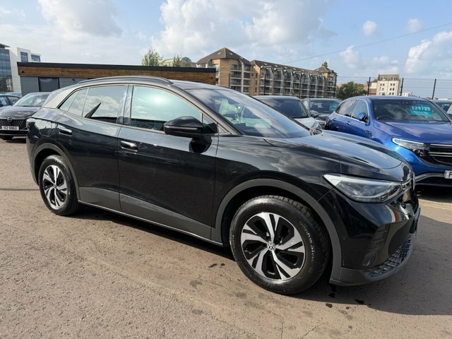 Volkswagen ID.4 Pure Performance 52Kwh Life Edition Suv Electr Black #2