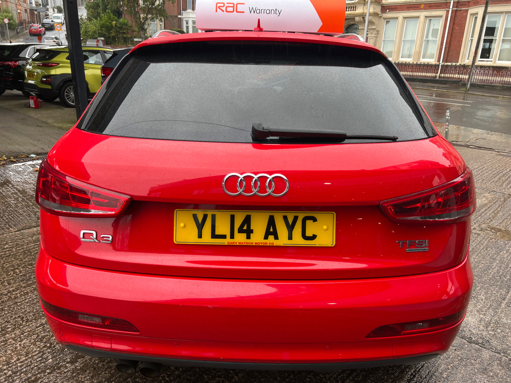 Audi Q3 Tfsi Quattro Se Red #3